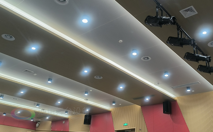 泰州市“中國演藝裝備舞臺(tái)機(jī)械產(chǎn)業(yè)基地” 加快舞臺(tái)裝備制造產(chǎn)業(yè)轉(zhuǎn)型升級(jí)、提升完善產(chǎn)業(yè)鏈體系、助力泰州文化產(chǎn)業(yè)高質(zhì)量發(fā)展！